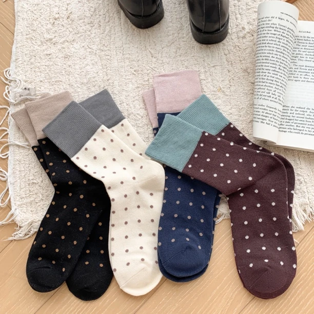 【港维斯】日系波点堆堆袜秋冬森系女士百搭 ins韩个性常撞色复古袜