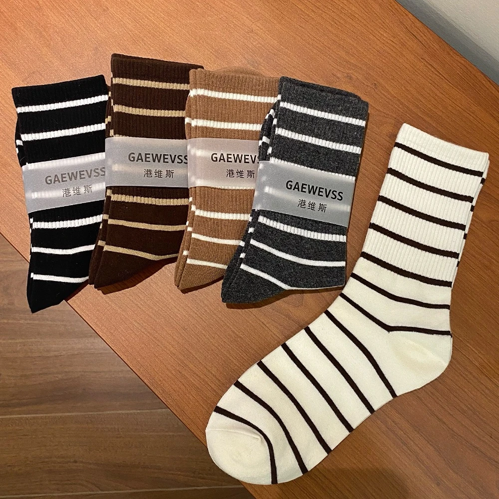 港维斯2025早春潮流条纹运动堆堆袜ins休闲韩版学院风复古女袜