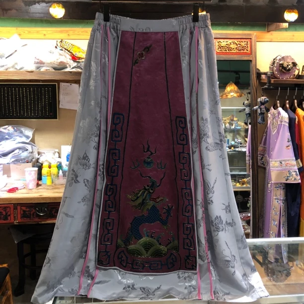 新中式红原创设计作品重工马面裙中国风印花女装半身裙长款民族风