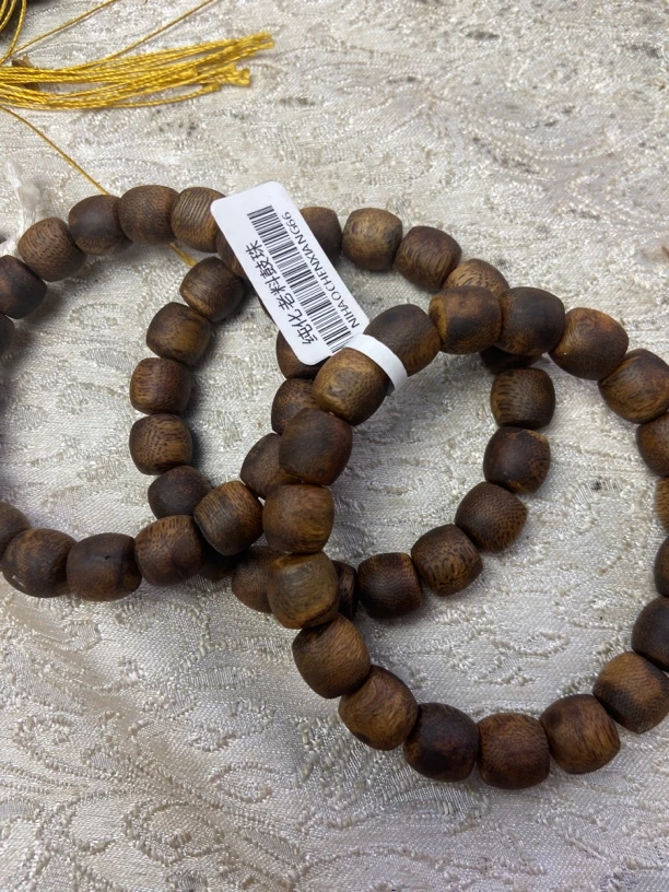 鼓珠沉水浮多样性发一沉香手串