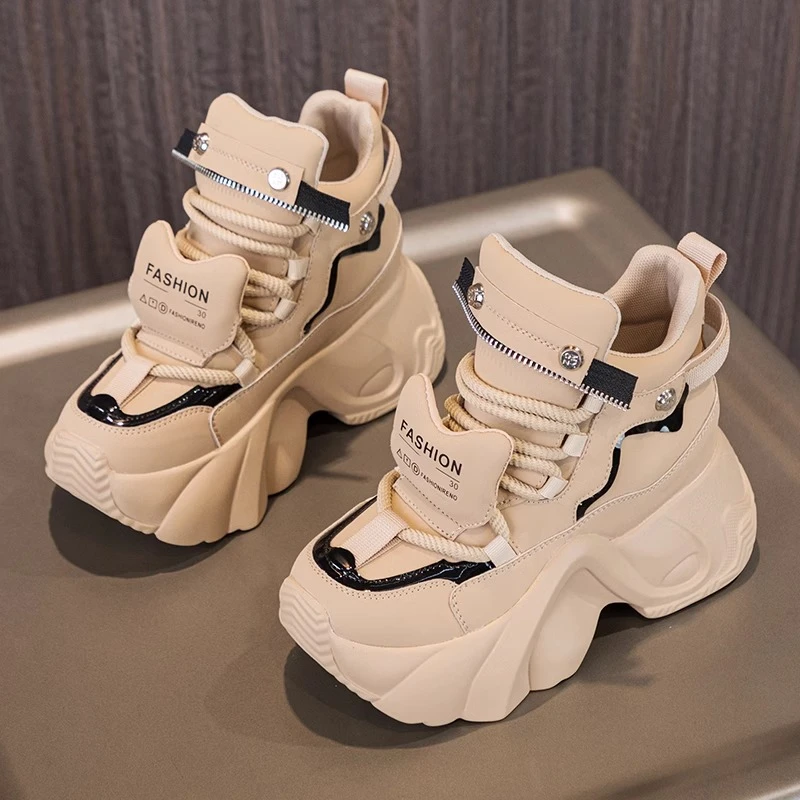 显瘦真皮老爹鞋ins厚底松糕休闲女鞋2025新款秋冬内增高小白鞋8cm