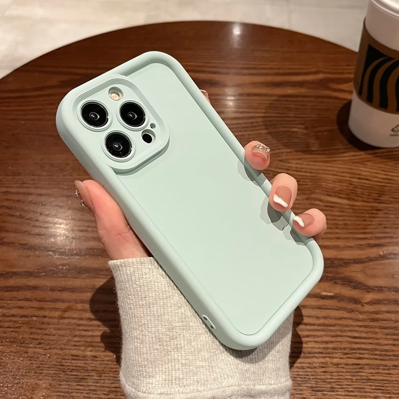 简约纯色精孔苹果15手机壳iPhone14promax肤感13磨砂12男女11软壳