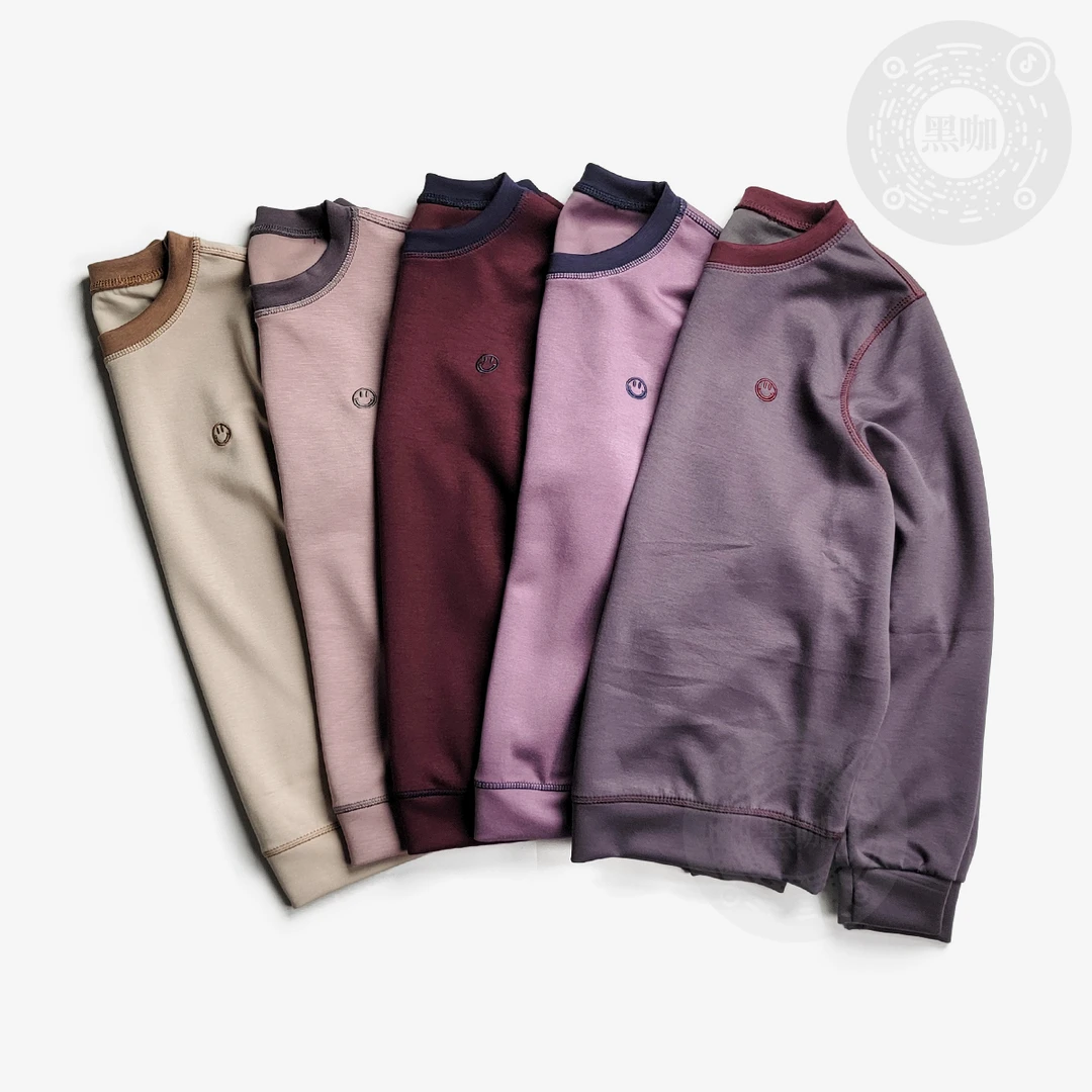 【黑咖】秋冬女士百搭打底衫撞色衣领休闲笑脸轻奢铜氨丝长袖T恤