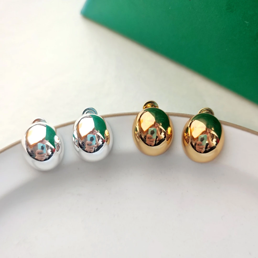 铜合金耳饰 法式小糖豆镜面抛光耳钉网红款简约重工冷淡风耳饰