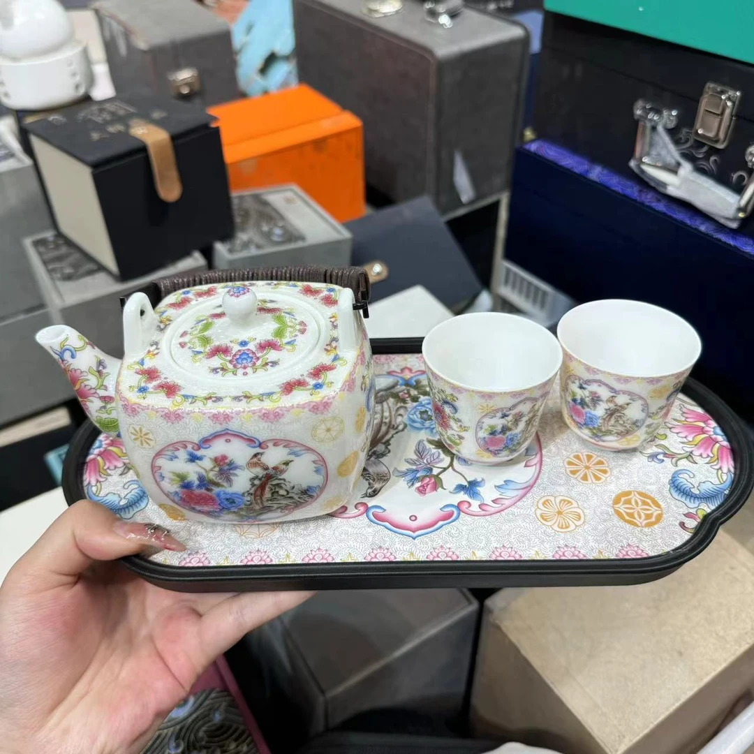 提梁茶壶加俩杯加茶盘 tt