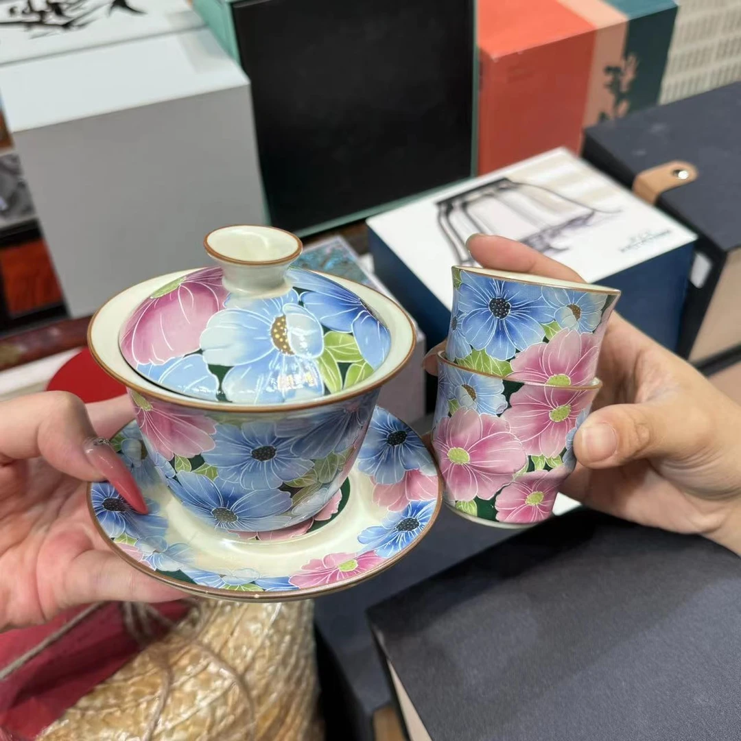 珐琅彩三才盖碗加俩杯 2529×2+2530