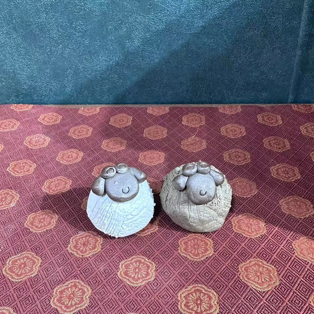 手捏陶艺小羊茶宠（2个一组）   4650+4651