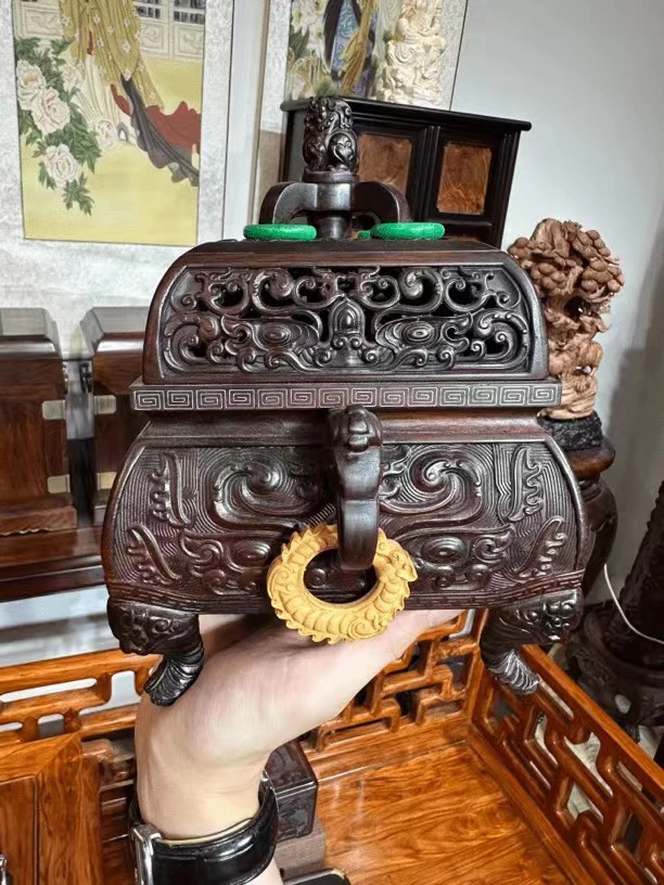 正品老挺大红酸枝精雕香炉