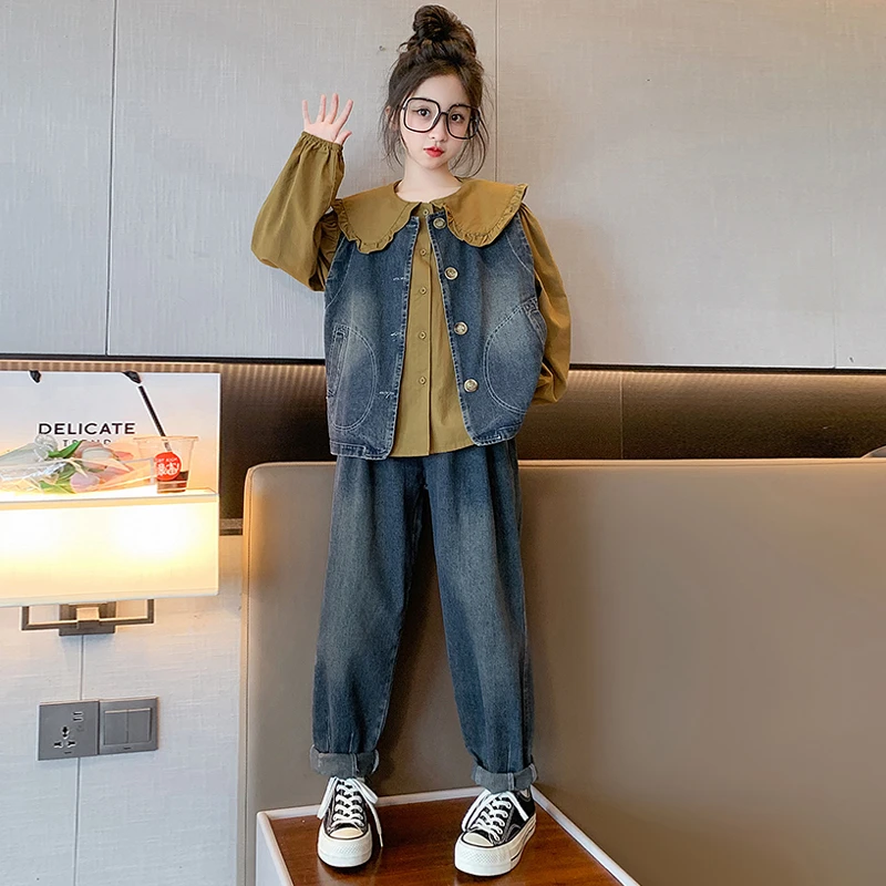 女童秋装娃娃领套装2024新款洋气韩版大童女孩牛仔马甲春秋三件套