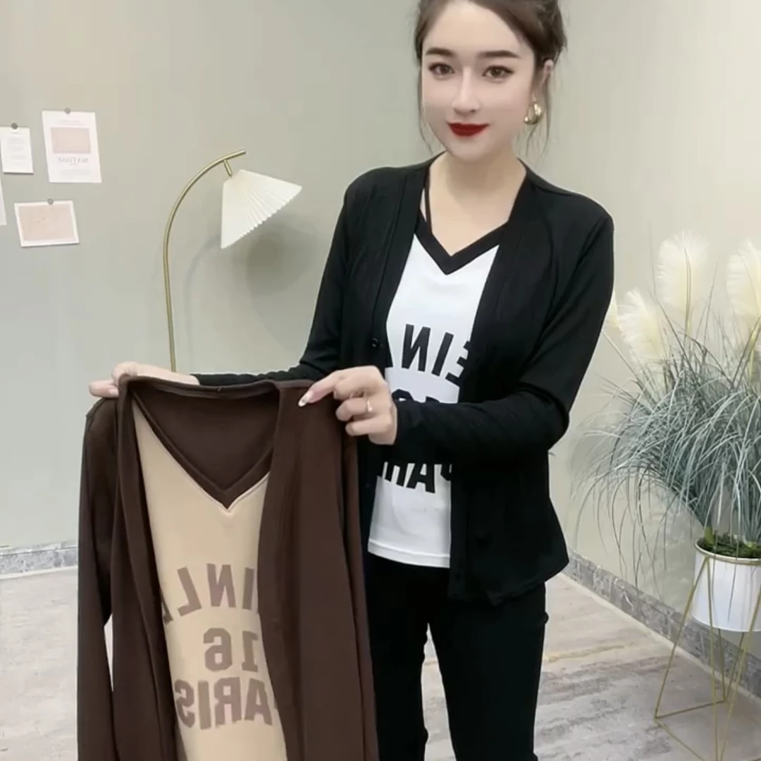 新款时尚气质V领长袖假两件开衫显瘦上衣