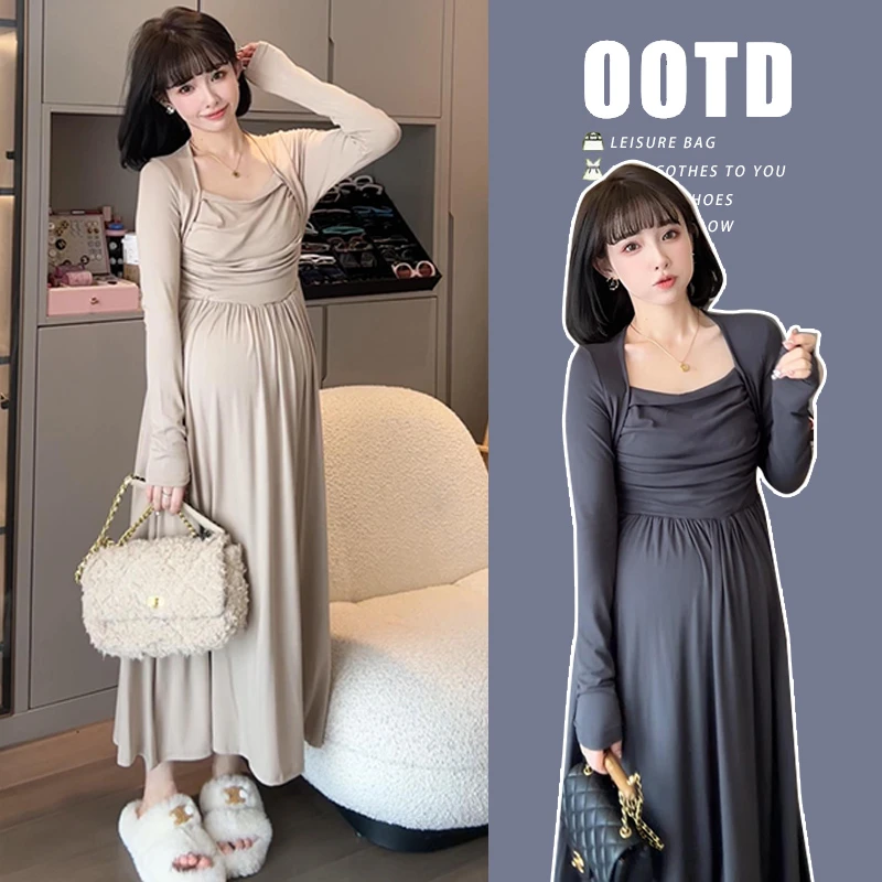 孕妇新款方领高腰显瘦连衣裙时尚秋冬新款赫本风中长款打底裙套装