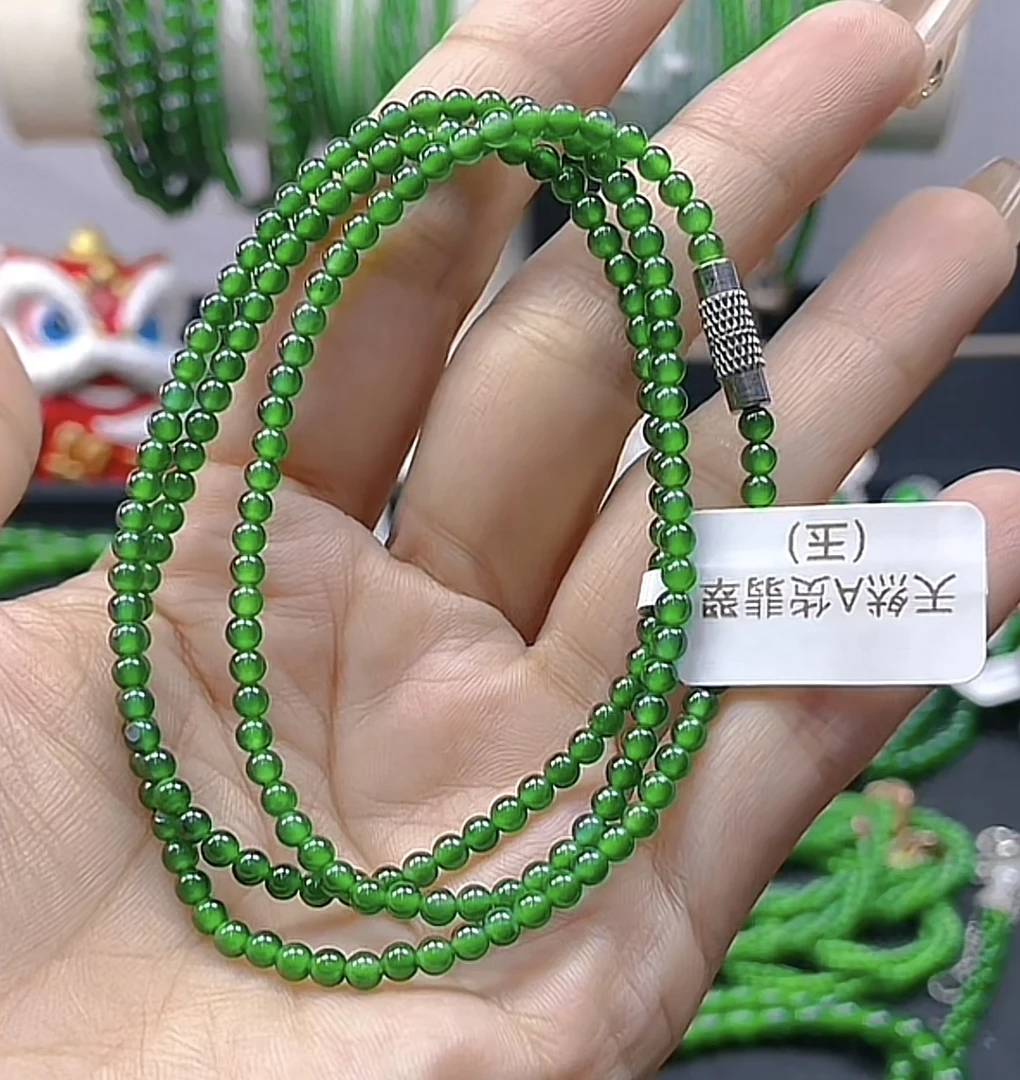 天然A货翡翠 高冰种水阳绿卡3项链