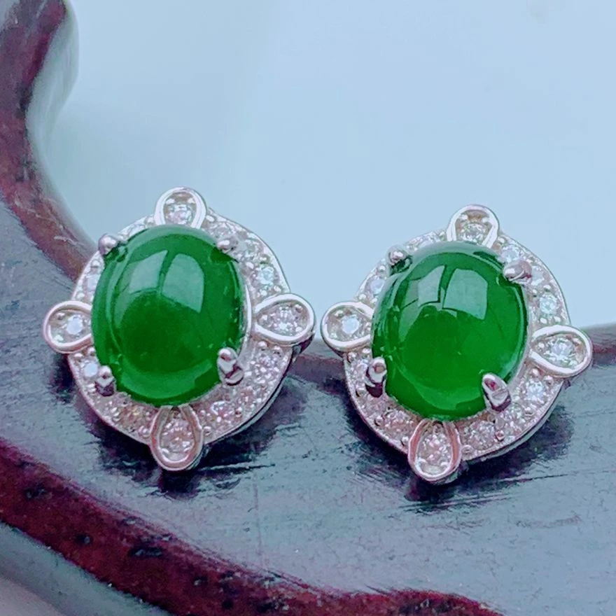 170天然正品A货翡翠925银镶嵌时尚气质满绿精致蛋面经典玉耳钉