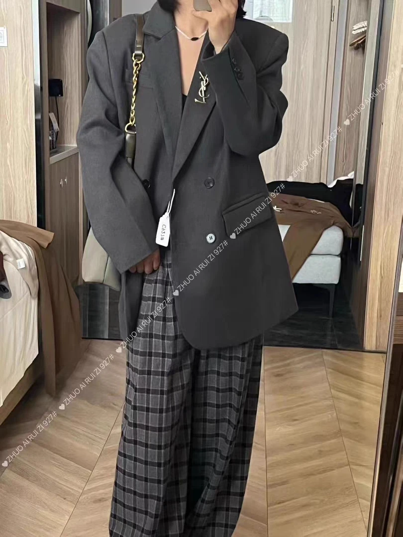 毛呢新款双排扣气小西服休闲加厚加绒呢子西装网红时尚