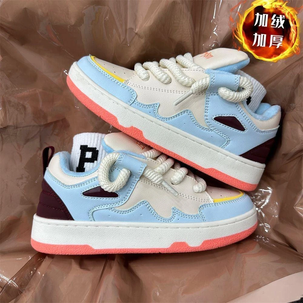 港风秋冬加绒加棉保暖学生休闲百搭板鞋女小众设计街拍厚底运动鞋