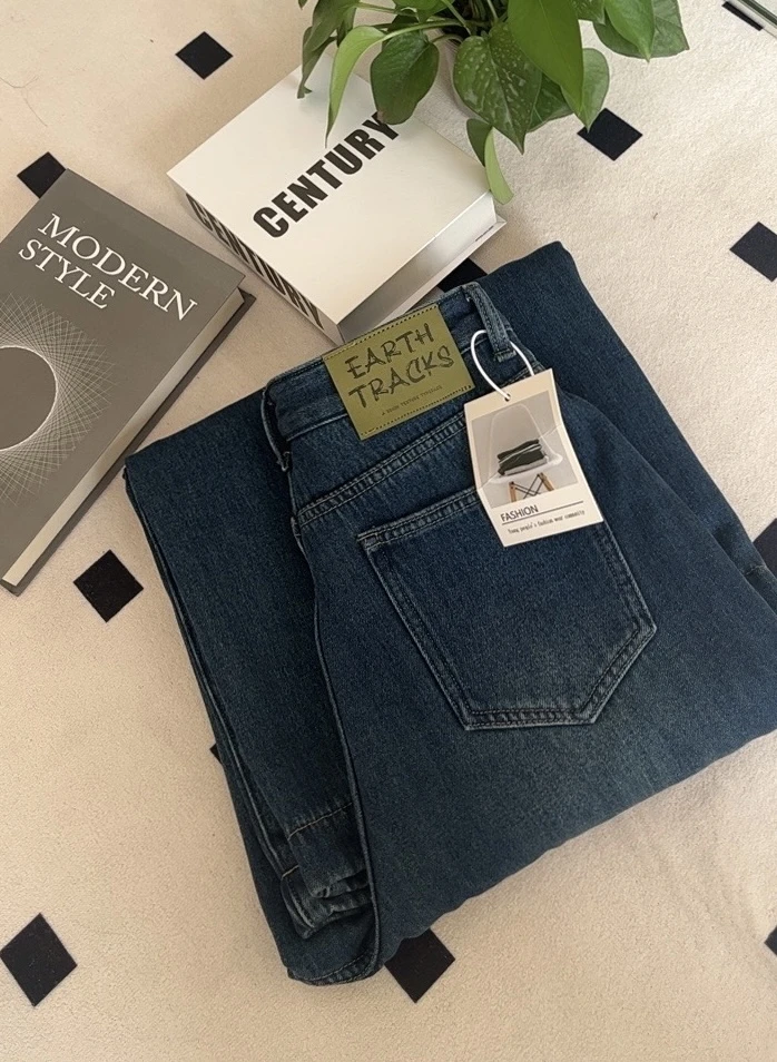 （红）慵懒宽松显瘦阔腿牛仔裤女2025年百搭拖地裤高腰