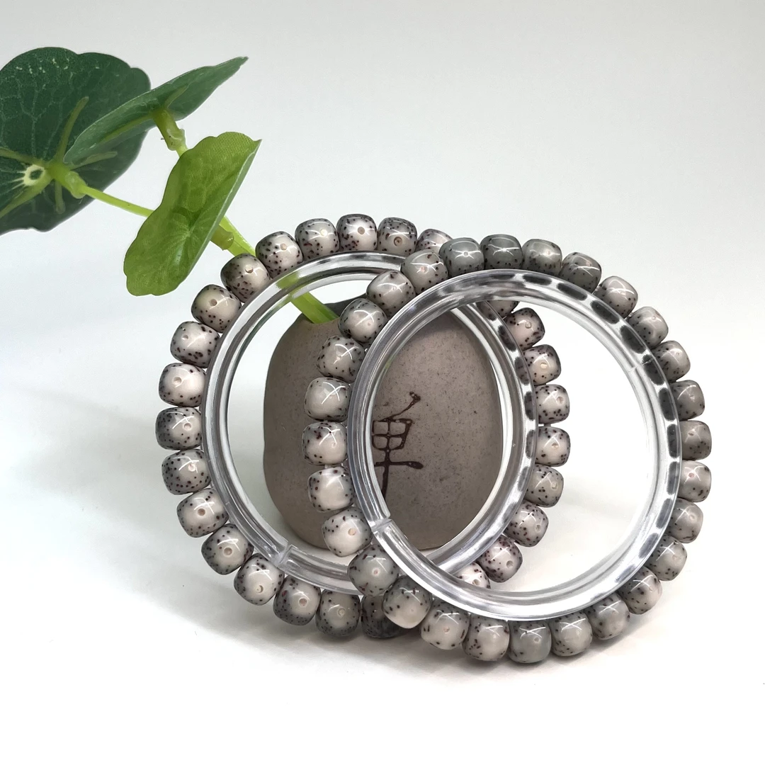 5.海南原生态星月菩提石玉料同树同枝桶珠糯冰单圈8*7