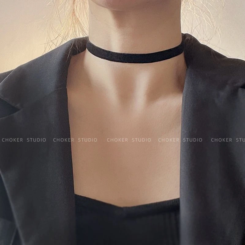 黑色丝绒颈链项圈女颈带锁骨链chocker颈圈项链短款简约网红百搭