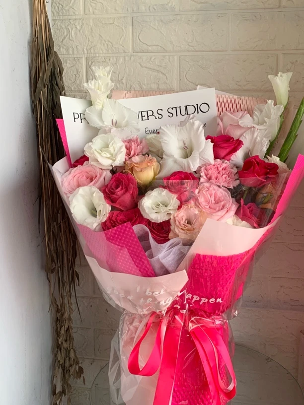 【炽热的心】粉色玫瑰➕剑兰 混搭花束