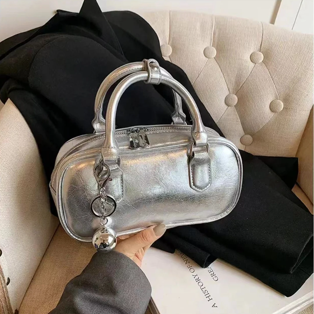 四季时尚百搭韩版ins小众原创设计师轻奢斜挎的波士顿枕头包