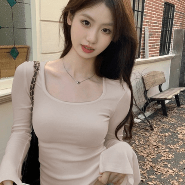 打底衫女内搭显瘦2024新款性感修身长袖女喇叭袖上衣可外穿u领t恤