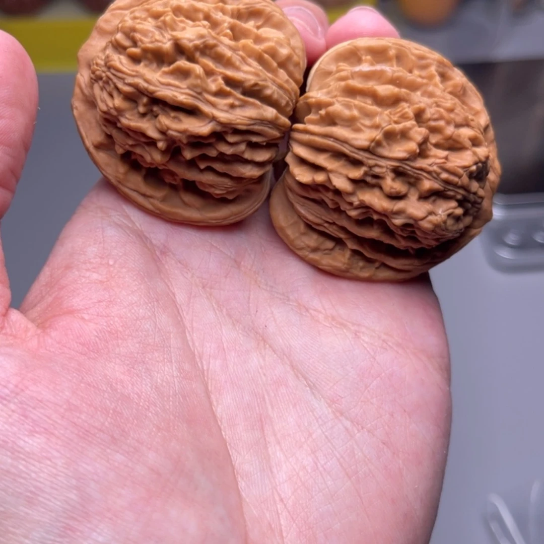 【闪购商品】文玩核桃吊坠楼子43、44