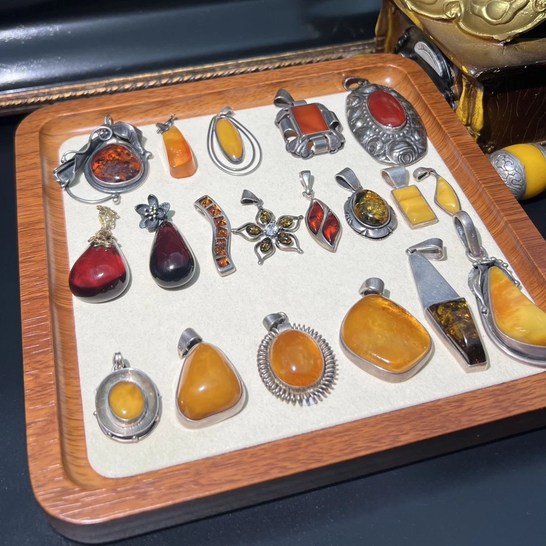 合金胸针 中古饰品（500-5000）