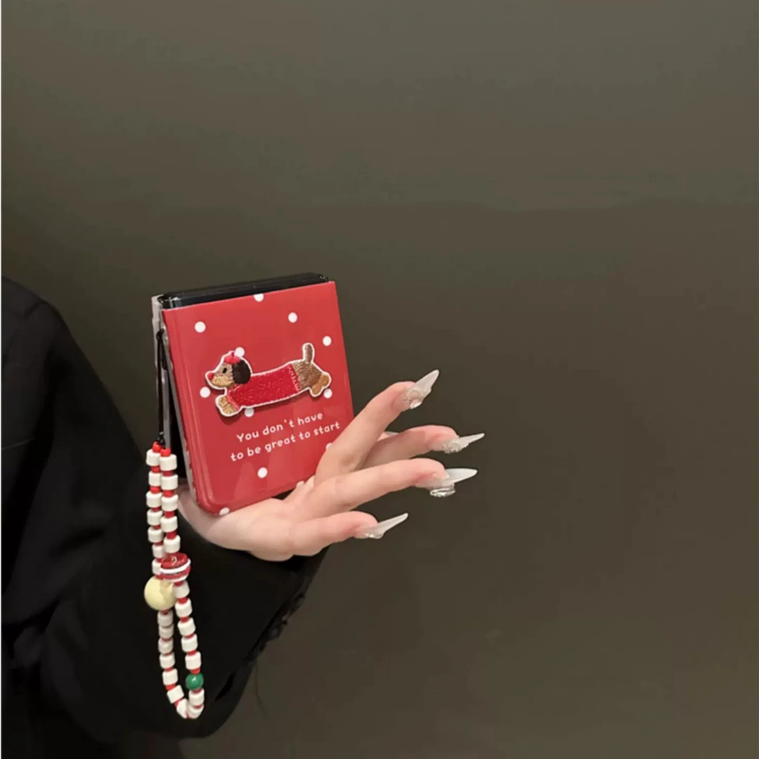 秋冬红帽腊肠狗珠子链适用华为pocket2手机壳zflip6折叠zflip5女