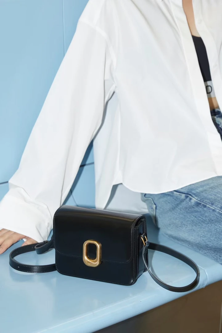 （清货孤品大福利）女士真皮单肩斜挎包