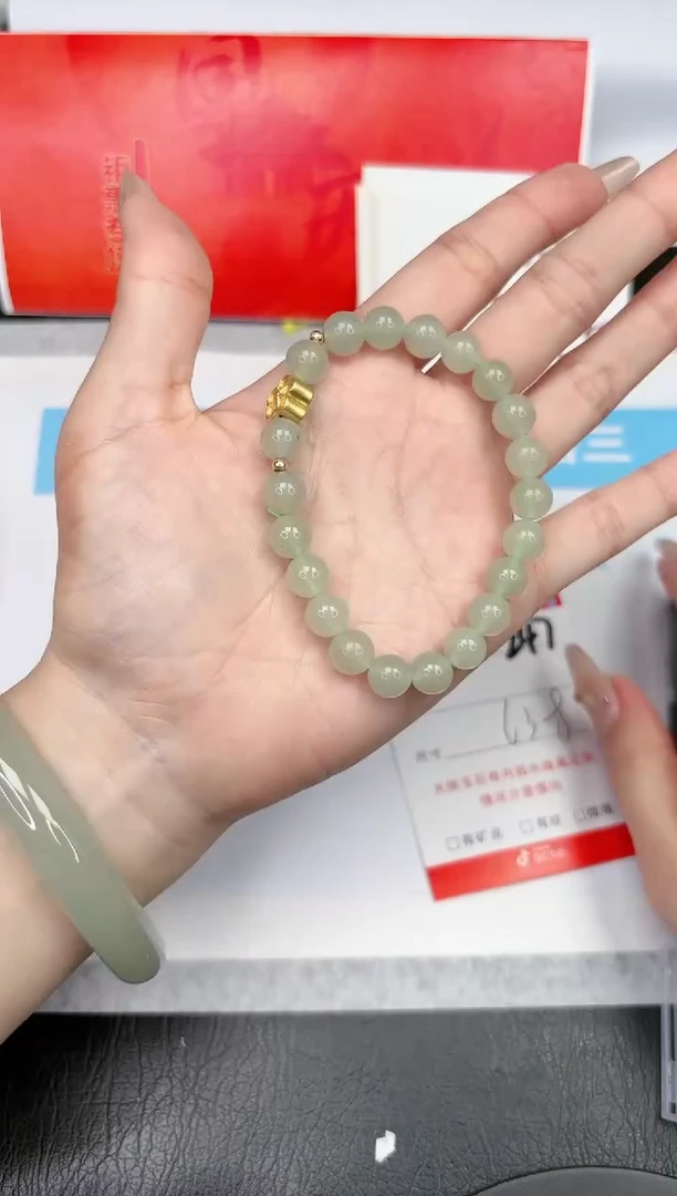 【闪购商品】石英质玉手链未镶嵌88888888888888