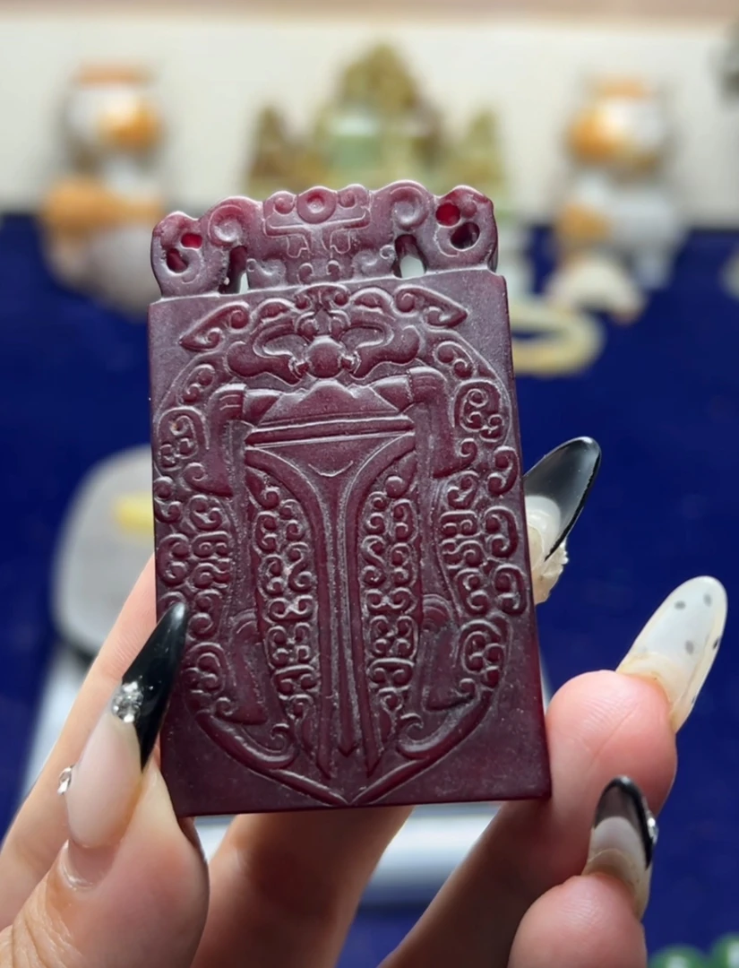 收藏新疆精品摆件