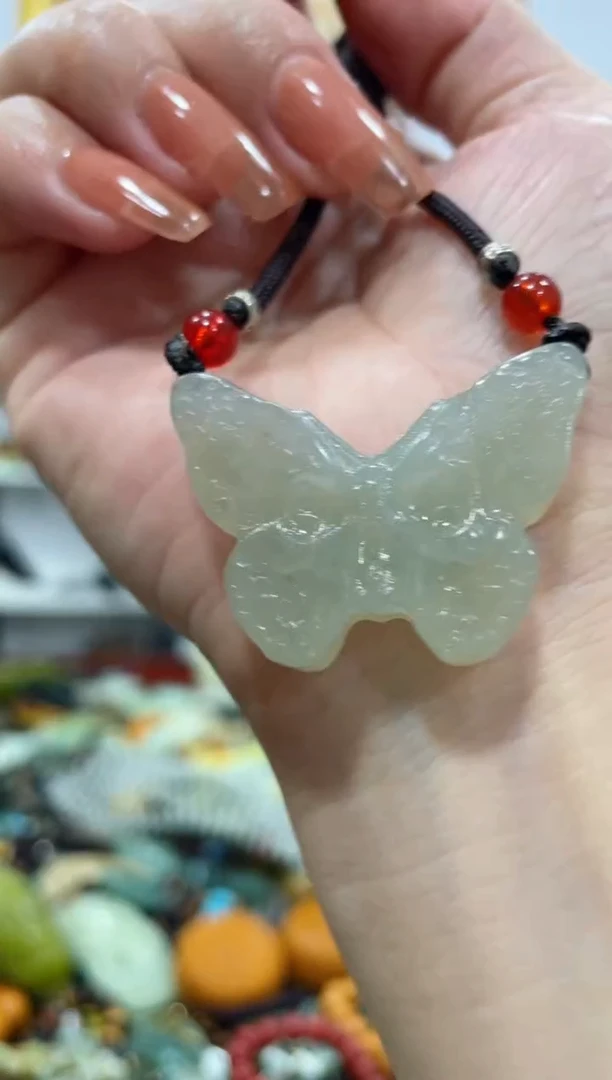 【闪购商品】蛇纹石玉颈饰未镶嵌1