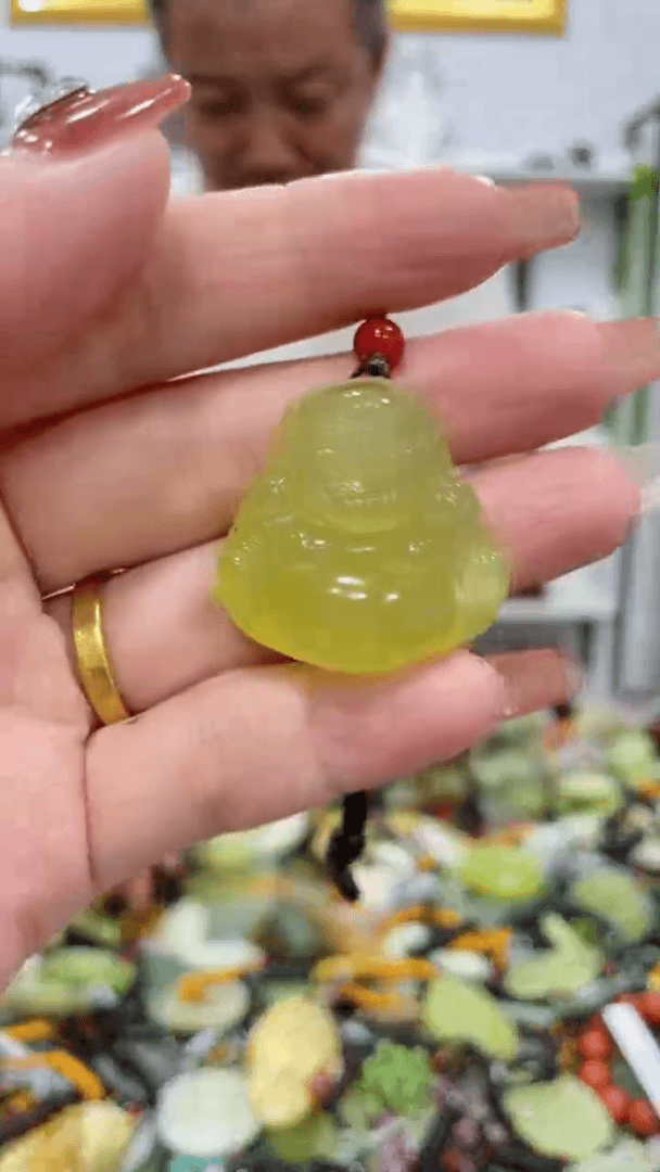 【闪购商品】蛇纹石玉颈饰未镶嵌1