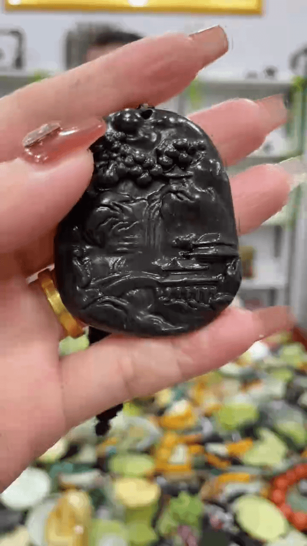 【闪购商品】蛇纹石玉颈饰未镶嵌1