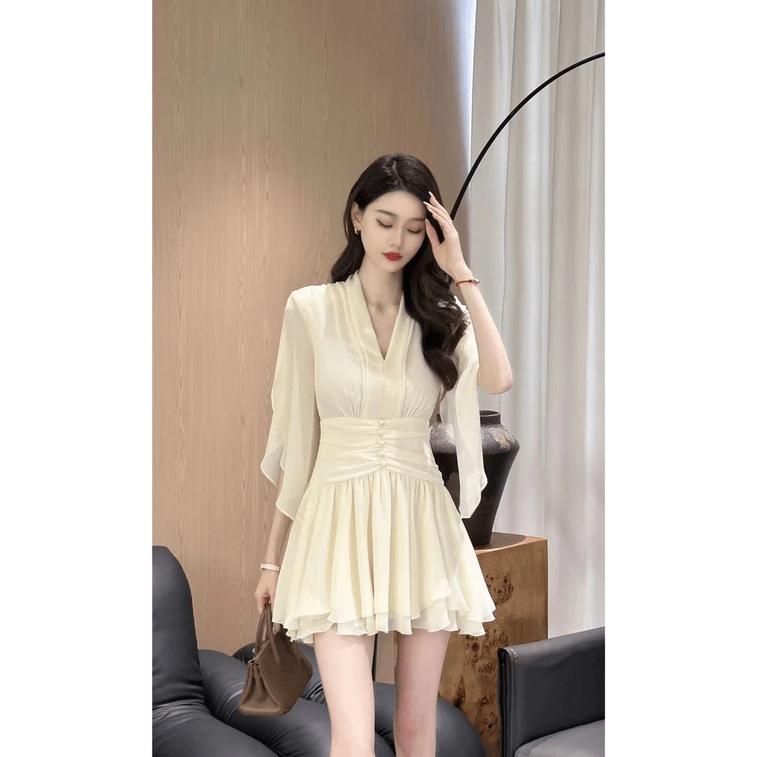 时尚气质轻奢法式修身显瘦连衣裙2025夏季新款小个子洋气雪纺裙子