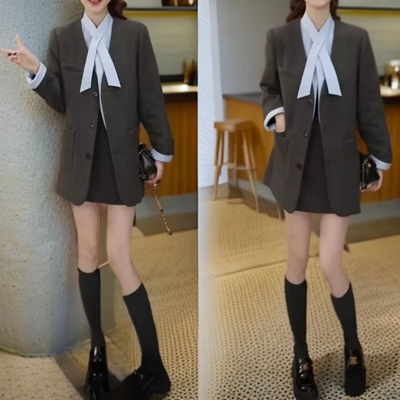 时尚气质夹棉毛呢套装女2024冬季新款韩版休闲百搭半身裙两件套