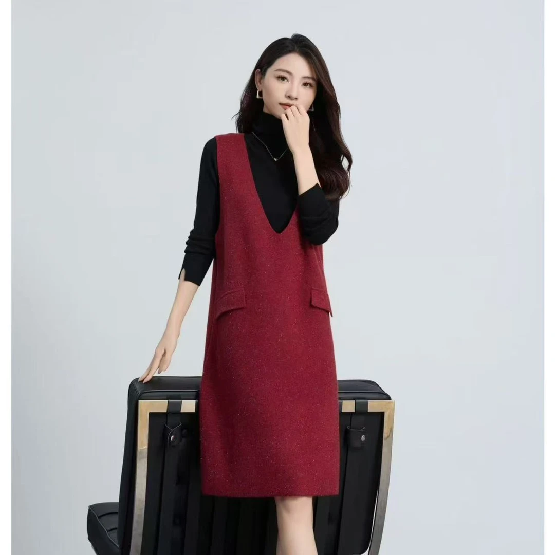 设计感宽松外搭马甲背心裙2024春秋季新款遮肉显瘦背带连衣裙