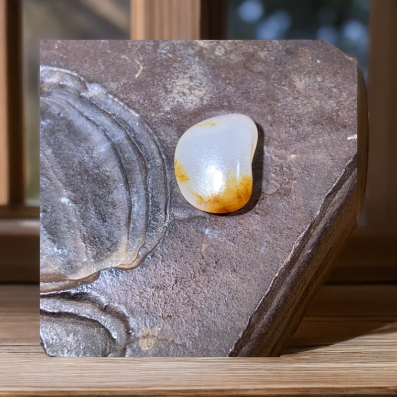 和田玉红皮1.3克