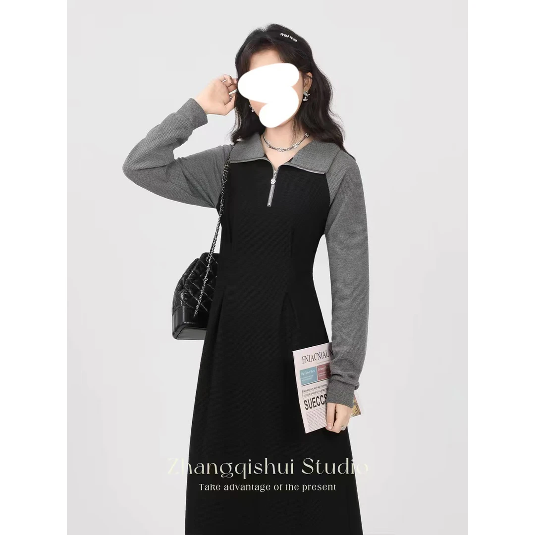 《赫本香颂》秋季新款黑色polo领气质连衣裙女显瘦卫衣裙子