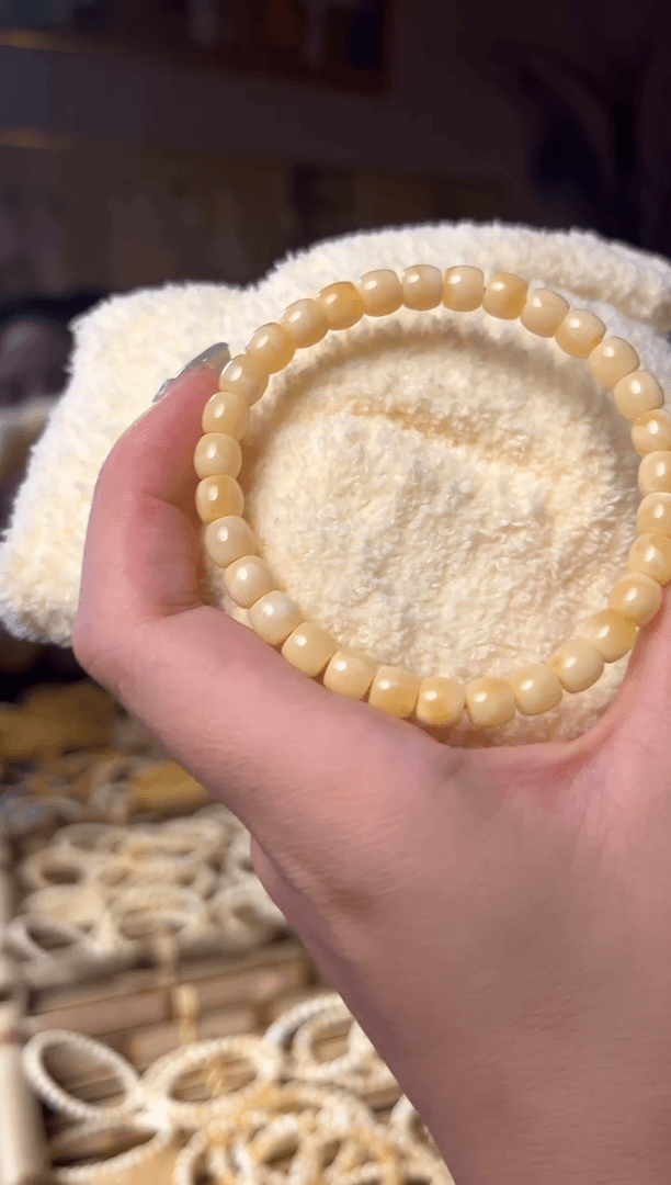 【闪购商品】蜜蜡裸石未镶嵌精工手串6.5