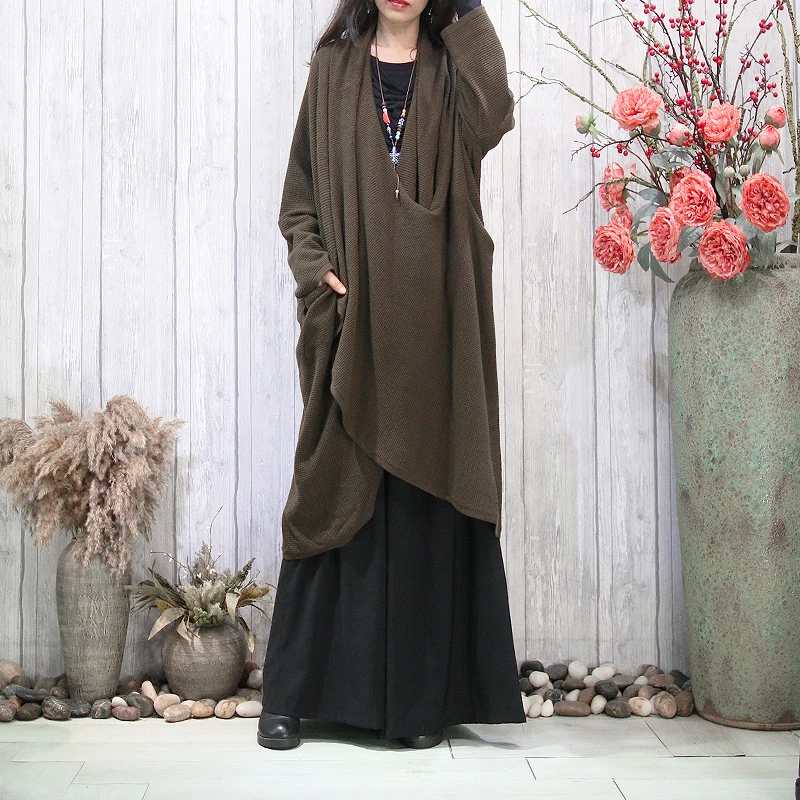 小众设计感纯色不规则羊毛连衣裙女大码宽松蝙蝠袖双层领针织毛衣