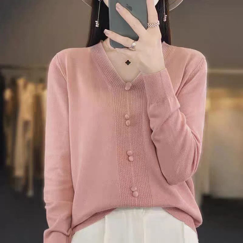 A75匠心工艺V领打底衫女内搭2024年新款宽松长袖显瘦毛衣秋冬