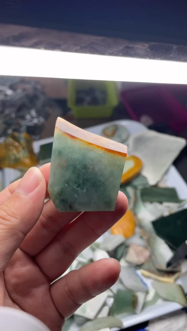 【闪购商品】翡翠颈饰未镶嵌190