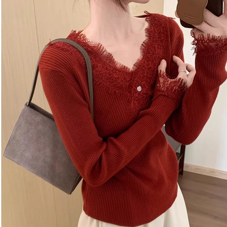 V领蕾丝拼接打底衫女202秋冬新款韩版显瘦百搭长袖高级感上衣内搭