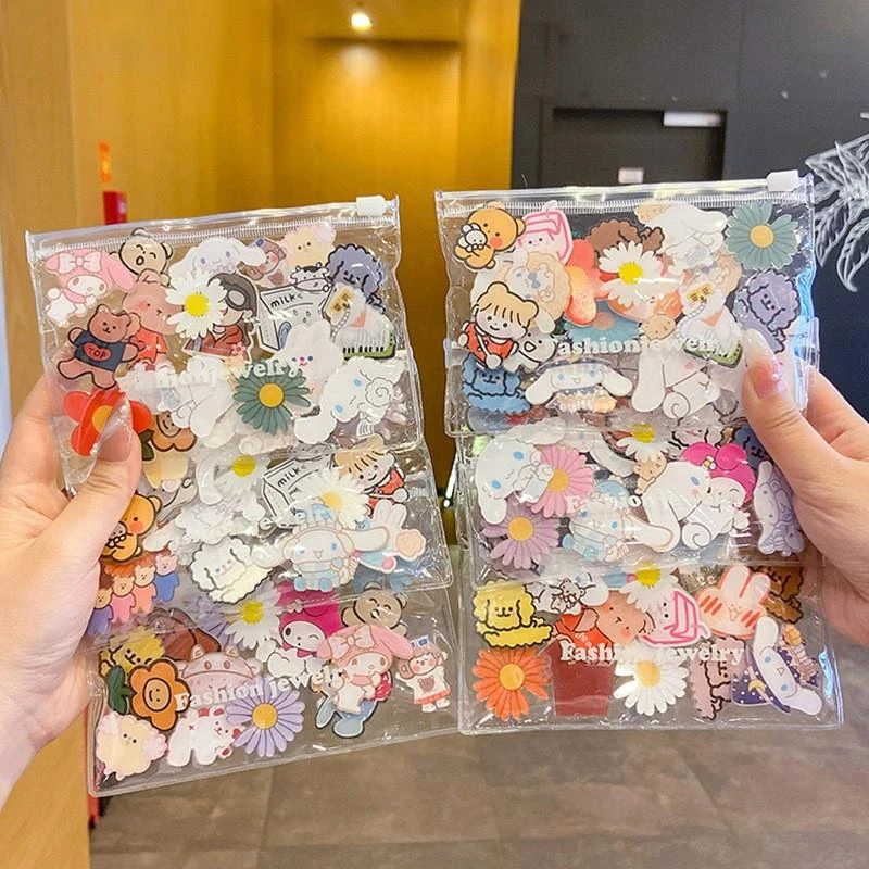 合金胸针 ins日系可爱儿童胸针卡通少女小熊别针书包挂件徽章女童