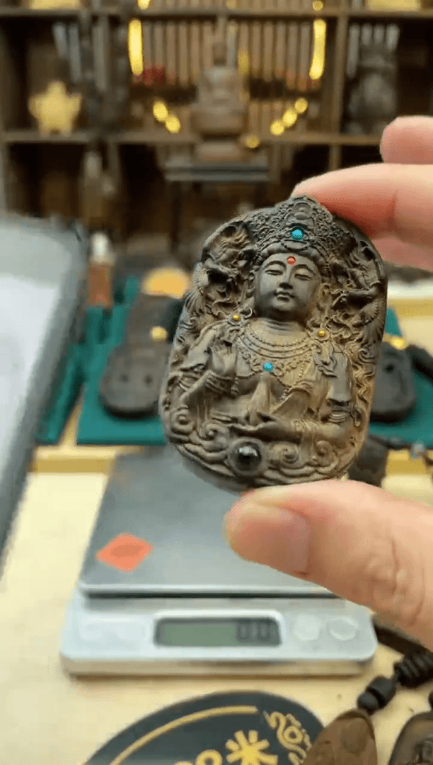 【闪购商品】香木龙凤净瓶观音46牌镶嵌投影
