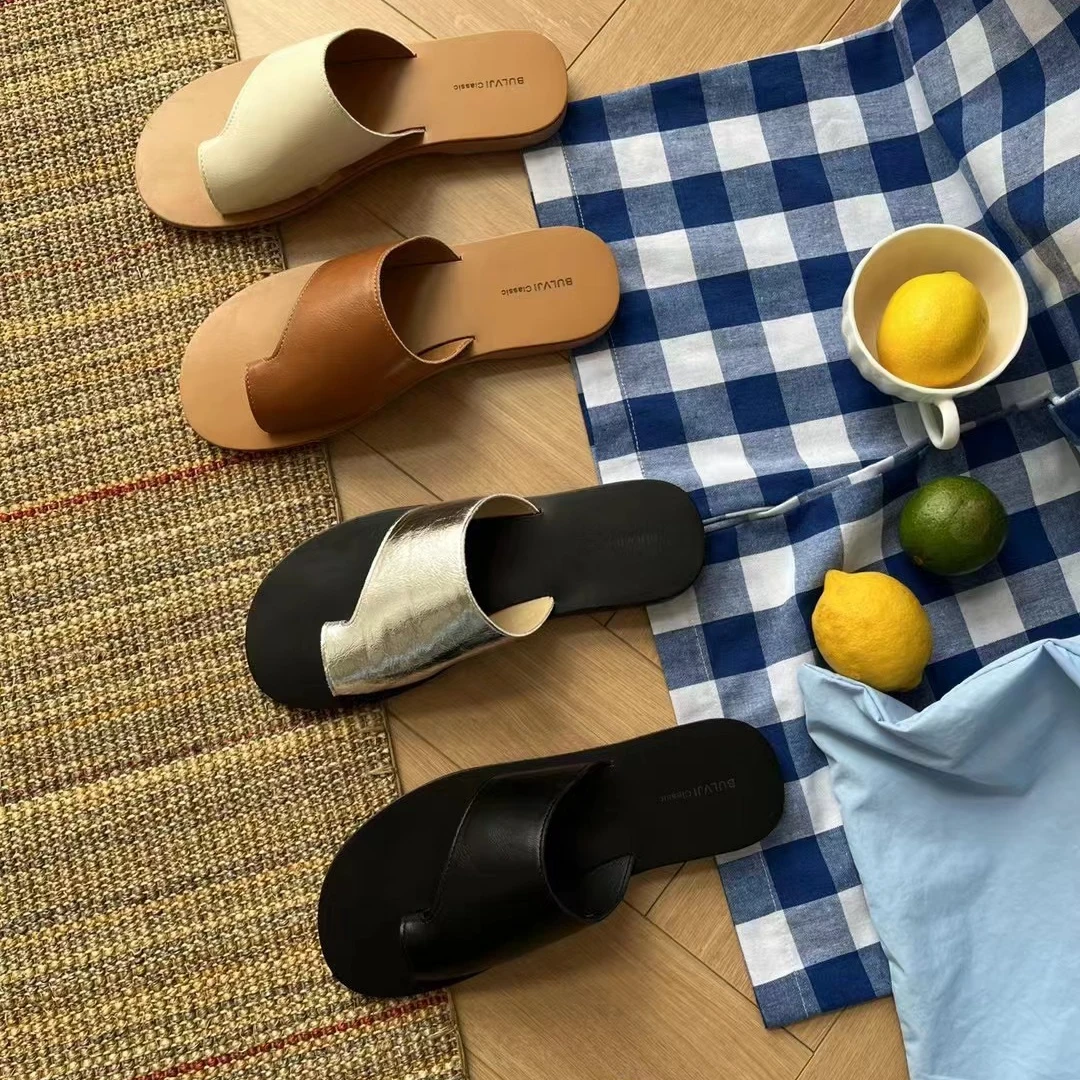 几何韩国拖鞋软底软面套趾外穿沙滩凉拖显瘦百搭款复古