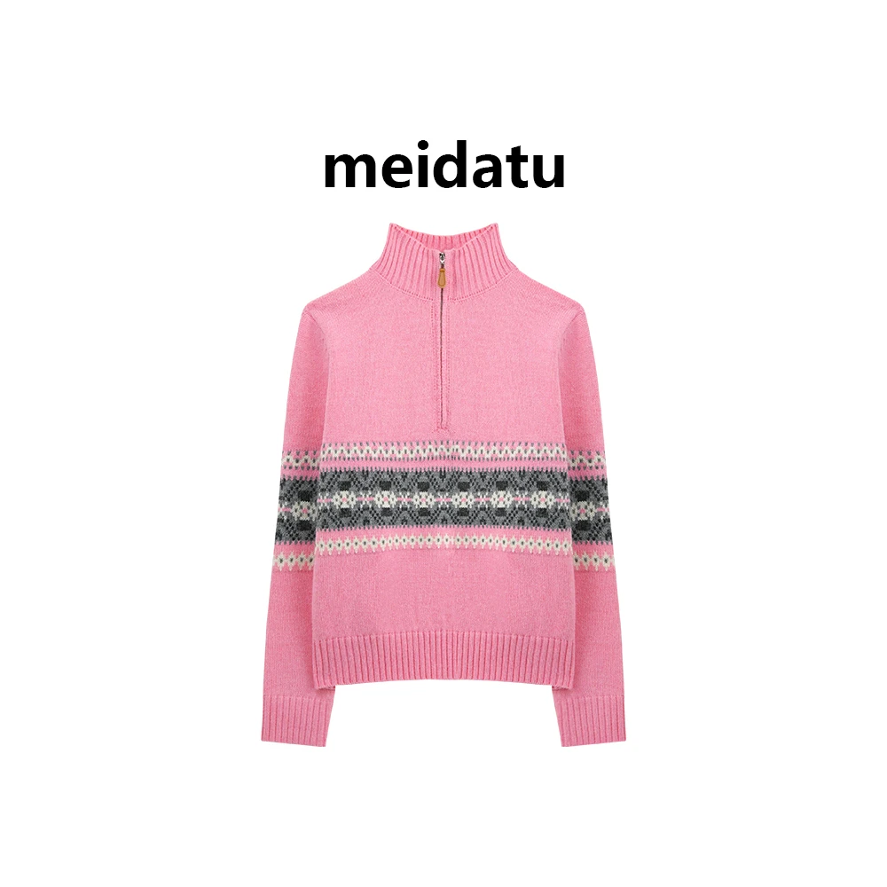 美哒兔（粉雾日落）重工提花半拉链毛织上衣（bm1495-9）