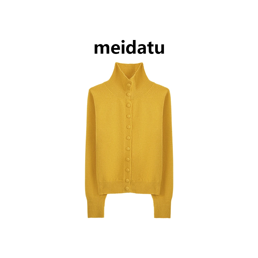 美哒兔（知暖开衫）韩系单排扣高领冬季新款毛织上衣bm1482-8