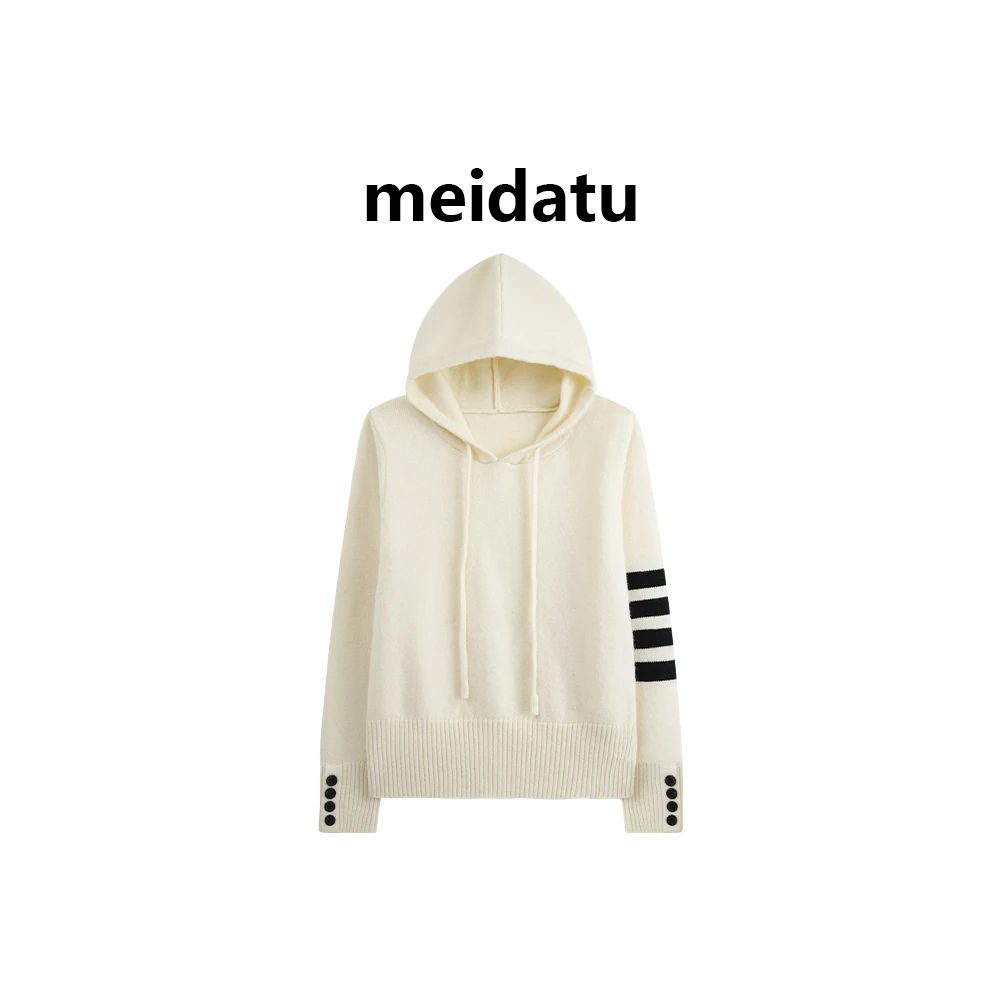 美哒兔（学院TB系）韩系毛织四条杠连帽上衣（bm1481-8）